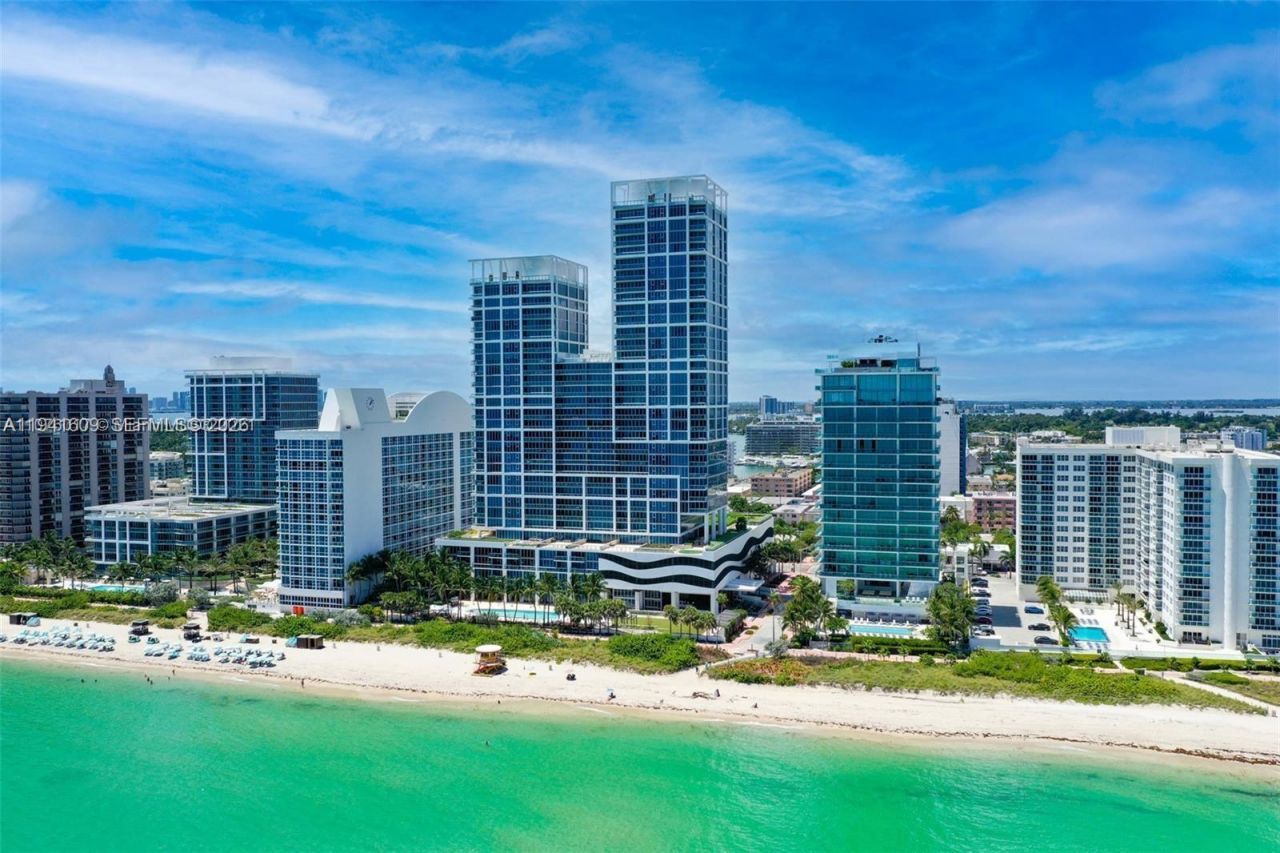 6899 Collins Ave, Unit 1205, Miami Beach, FL 33141 Photo