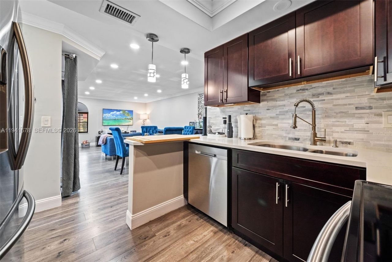 8189 Thames Blvd, Unit C, Boca Raton, FL 33433 Photo