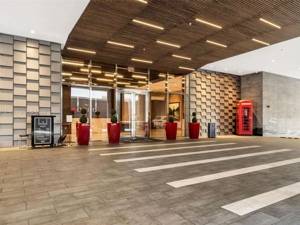 1080 Brickell Ave, Unit 3900-3901, Miami, FL 33131