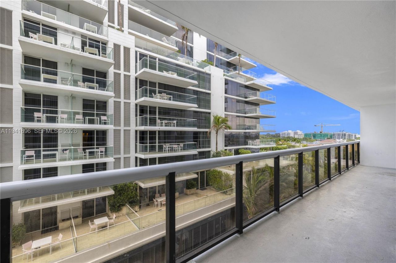 9455 Collins Ave, Unit 806, Surfside, FL 33154 Photo