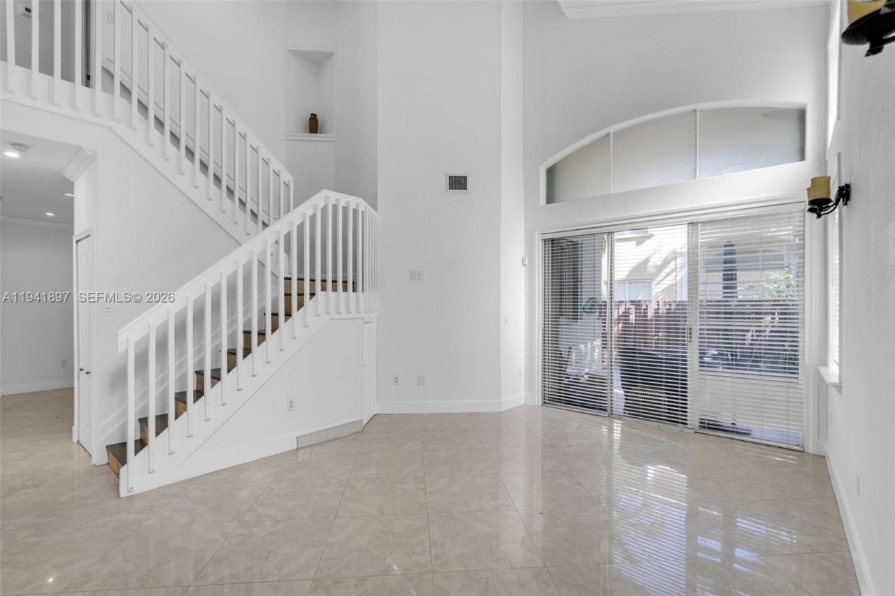 5505 NW 112th Path, Unit 5505, Doral, FL 33178 Photo