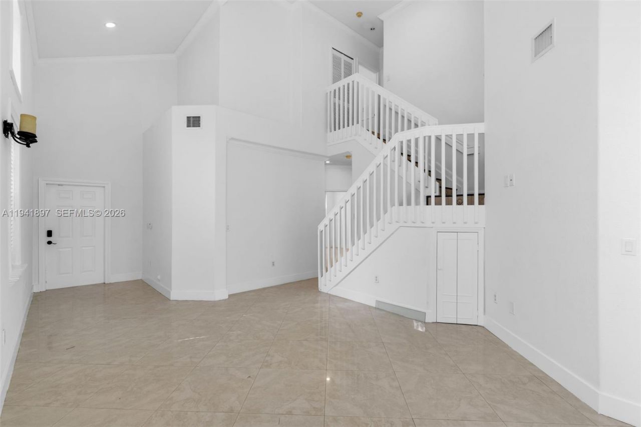 5505 NW 112th Path, Unit 5505, Doral, FL 33178 Photo