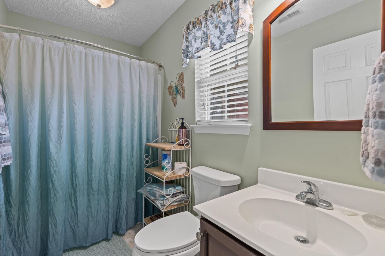 1037 Cobblestone Boulevard Photo 31