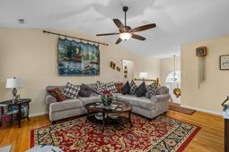 1037 Cobblestone Boulevard photo 4