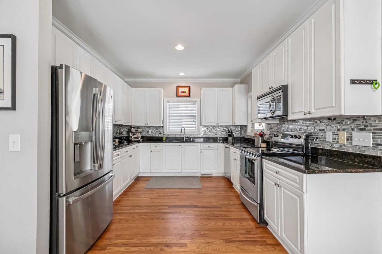 2605 Rivertowne Parkway Photo 13