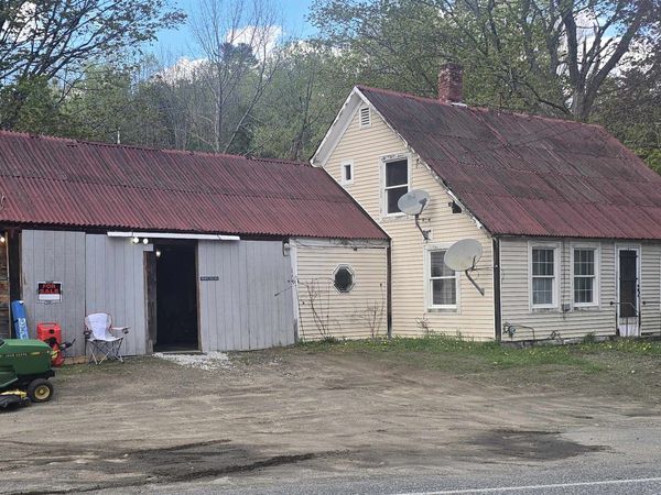 1009 Route 131, Weathersfield, VT 05030
