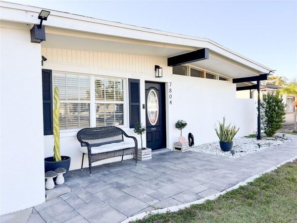 7804 N JAMAICA STREET, TAMPA, FL 33614