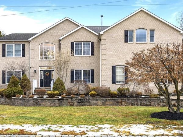 73 Big Piece Road, FAIRFIELD, NJ 07004