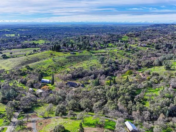 3900 Cold Stream Rd, Auburn, CA 95602