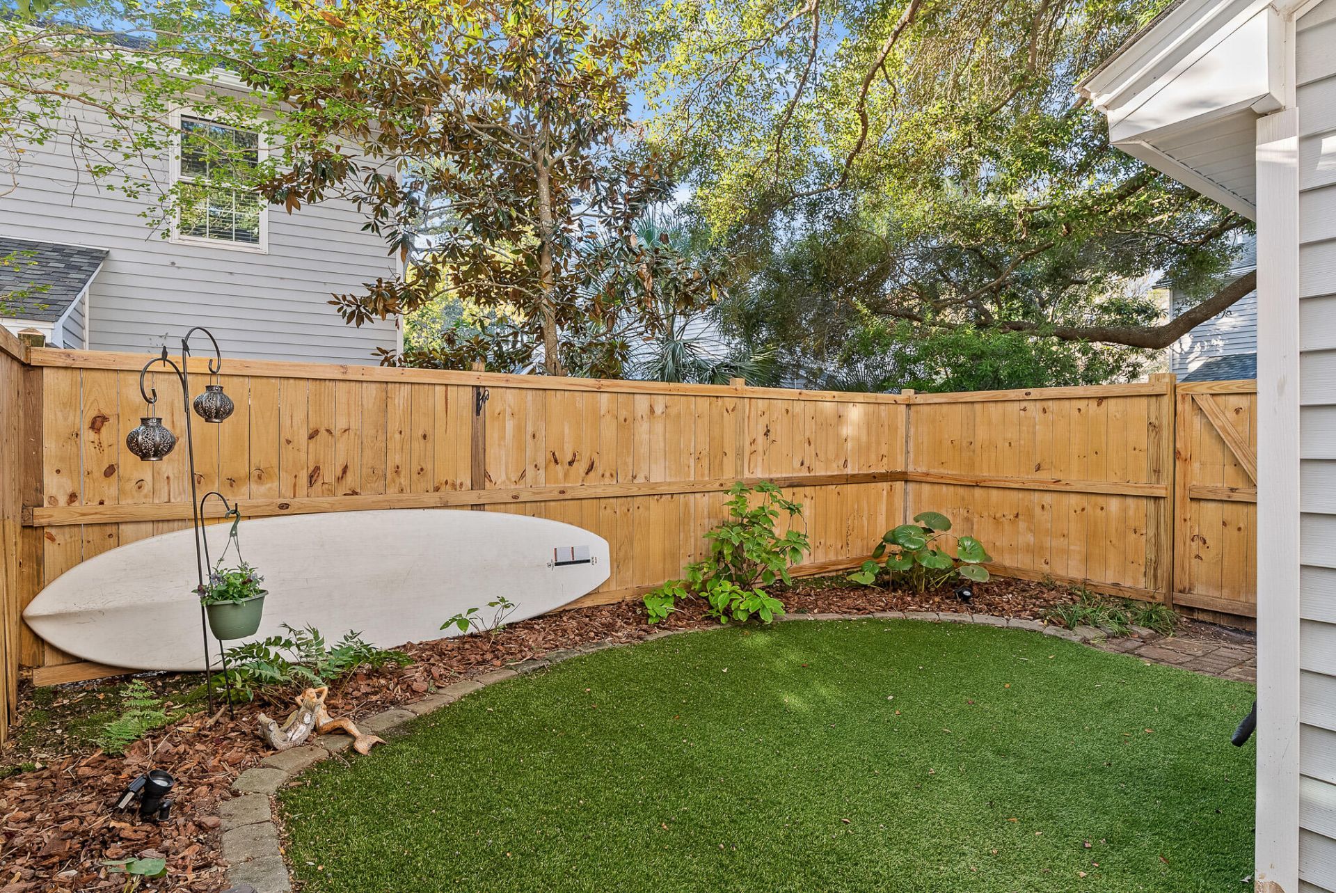 1351 Cassidy Court Photo 15