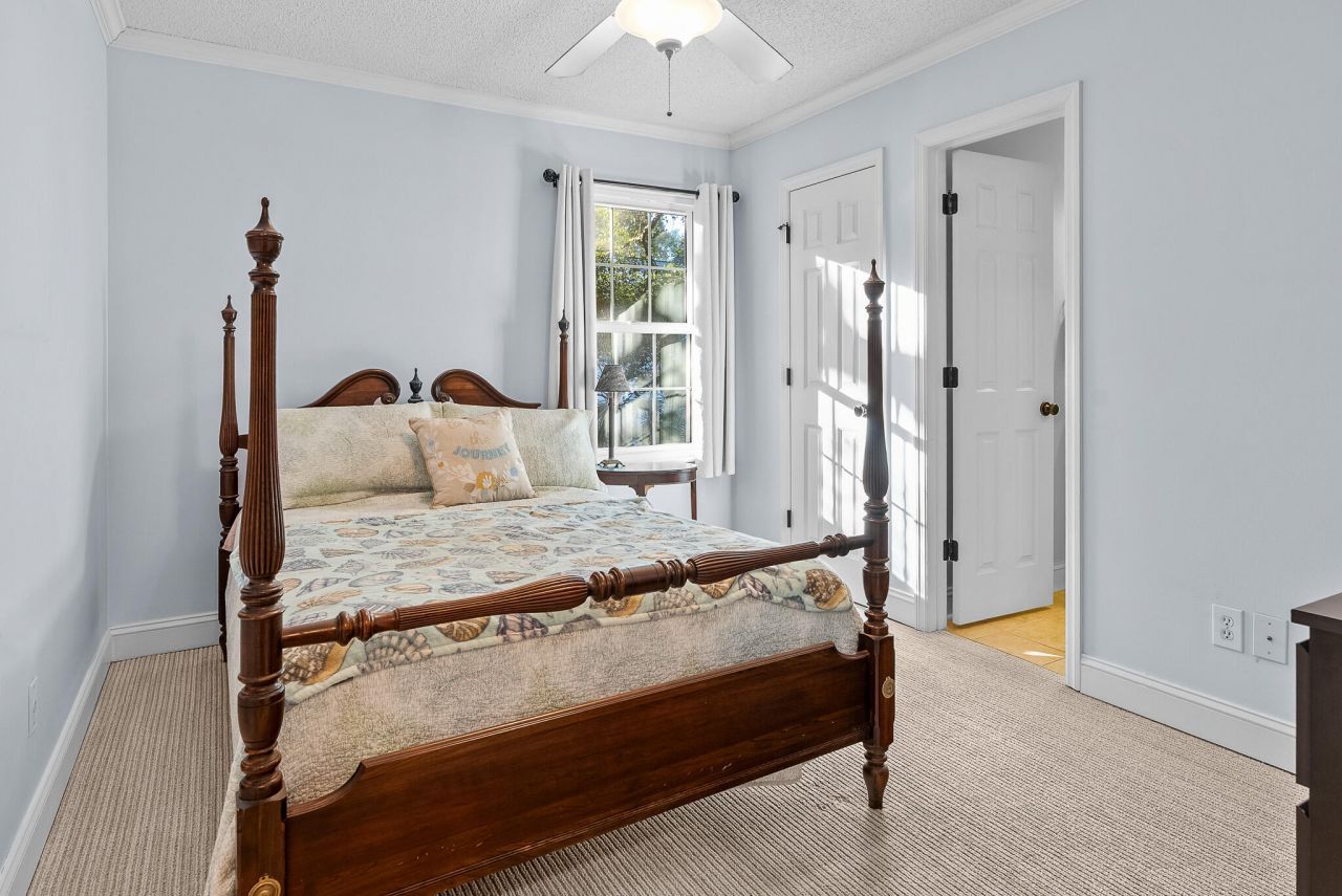 1351 Cassidy Court Photo 16