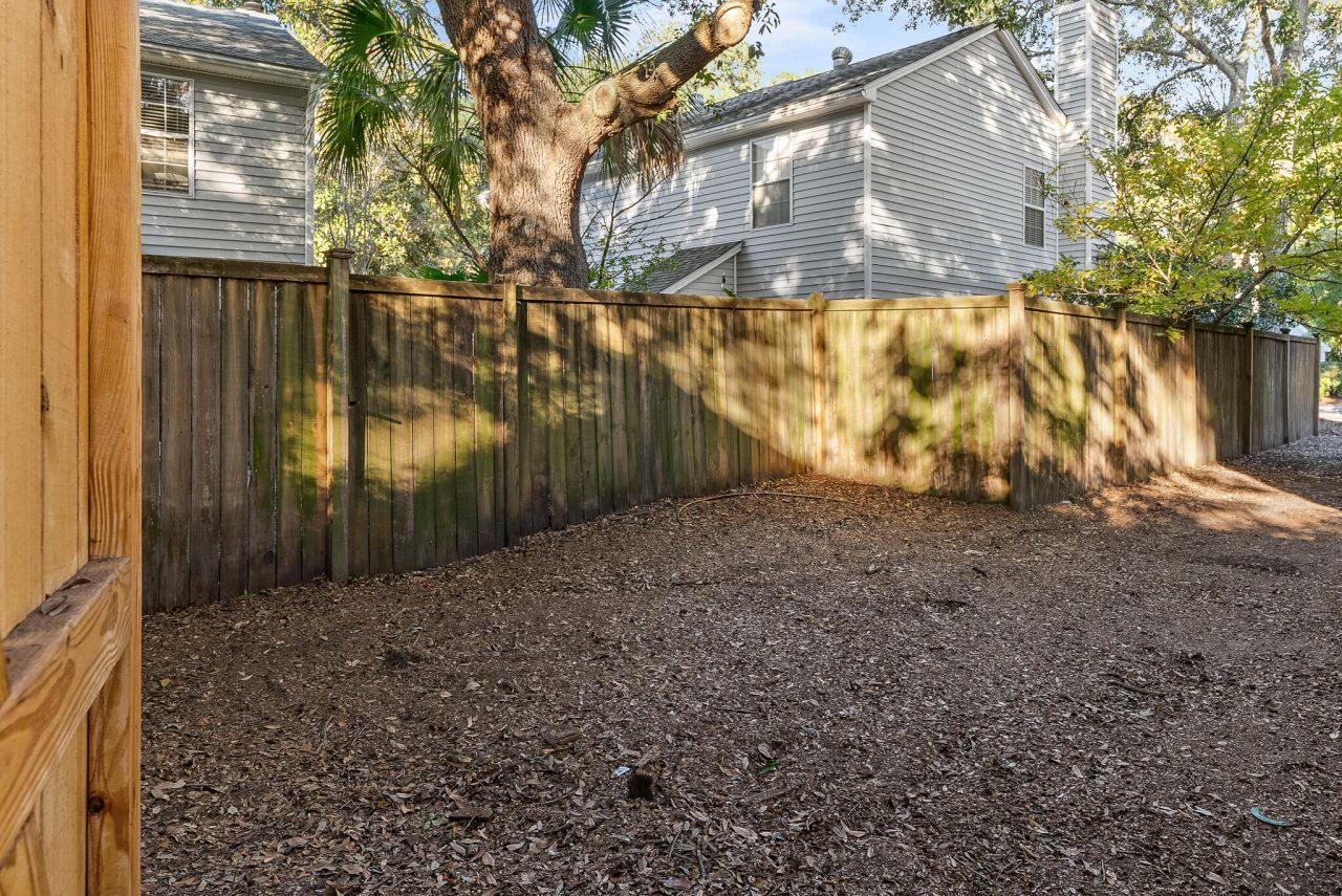 1351 Cassidy Court Photo 24