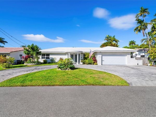 1735 NE 23rd Ave, Fort Lauderdale, FL 33305