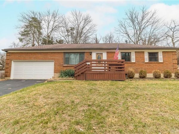 6142 Rivercliff Lane, Dayton, OH 45449