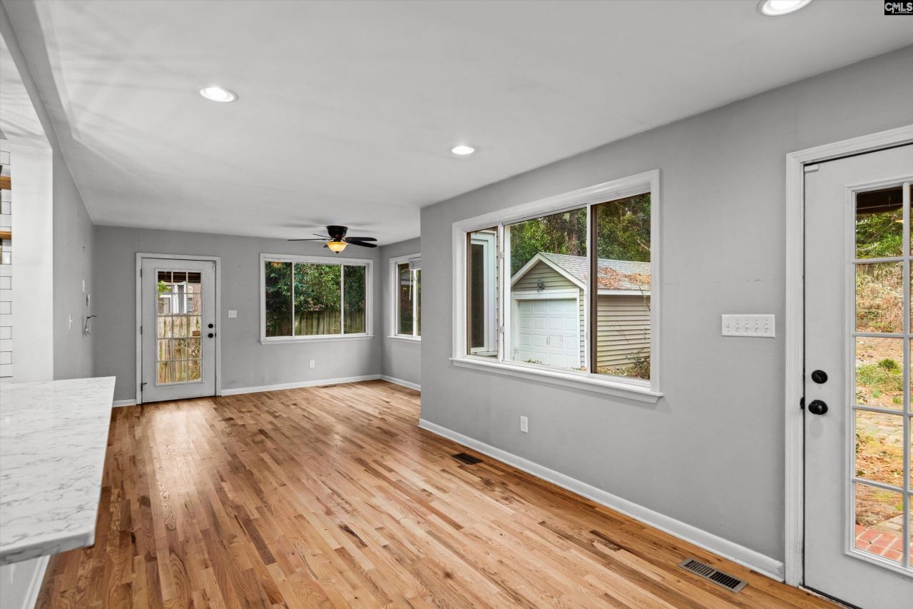 2904 Stratford Road Photo 13