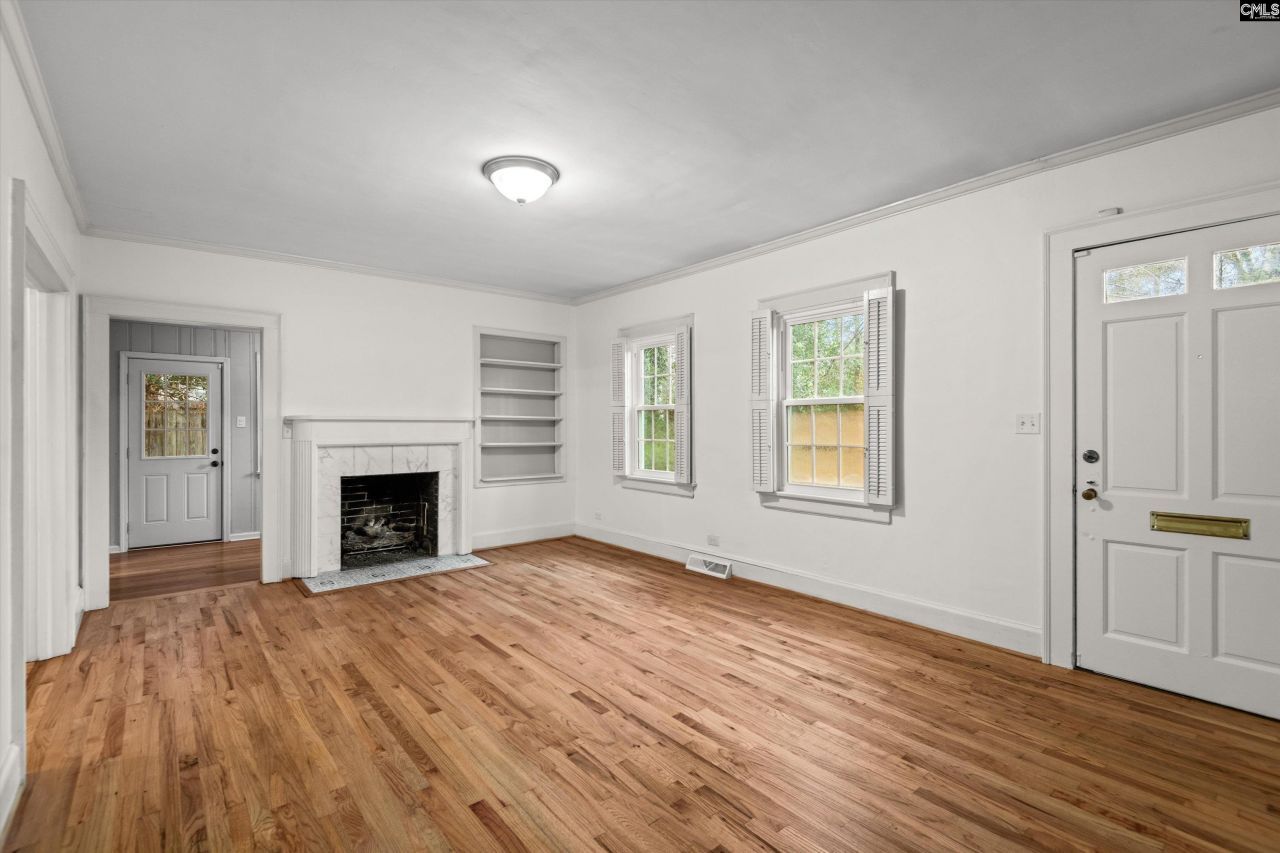 2904 Stratford Road Photo 4