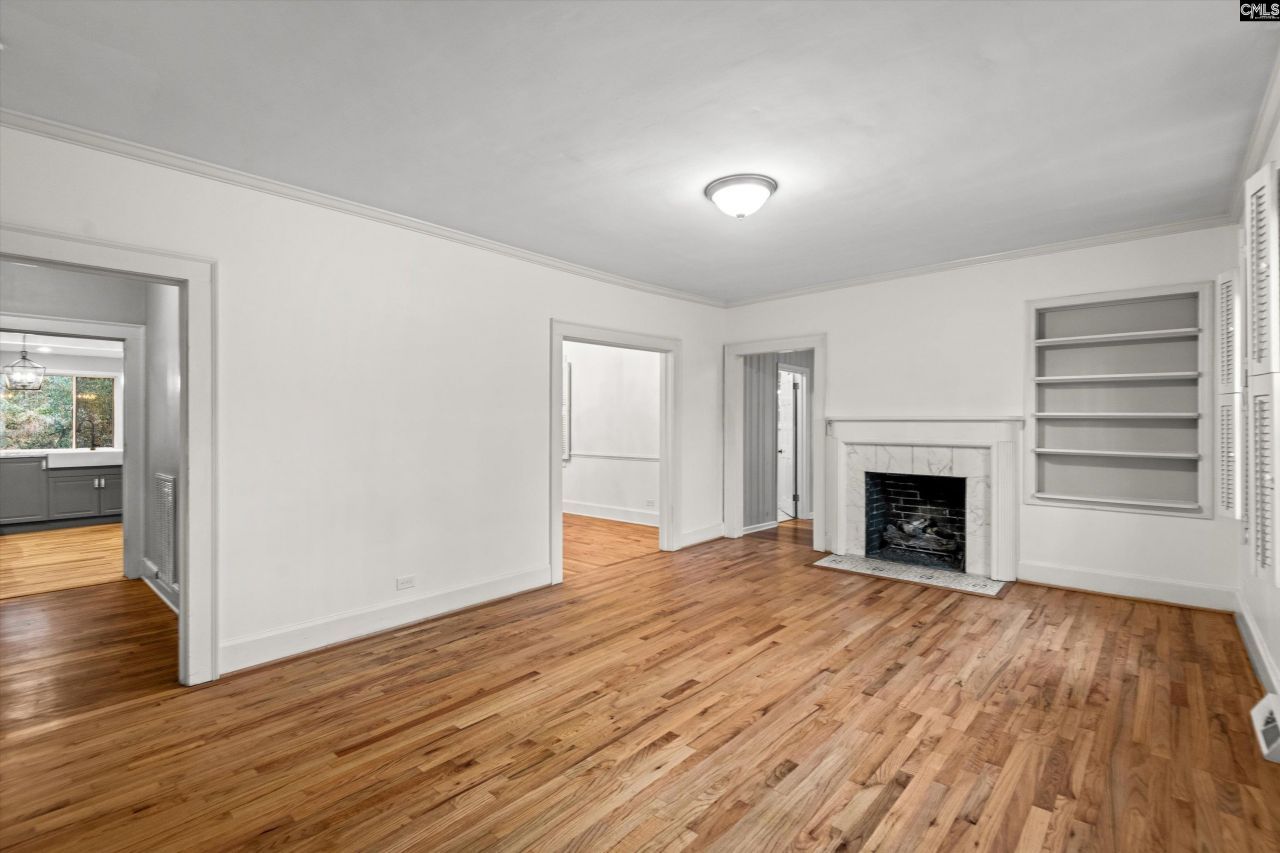 2904 Stratford Road Photo 6