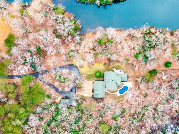 8908 Thomas Higgs Court , Toano, VA 23168