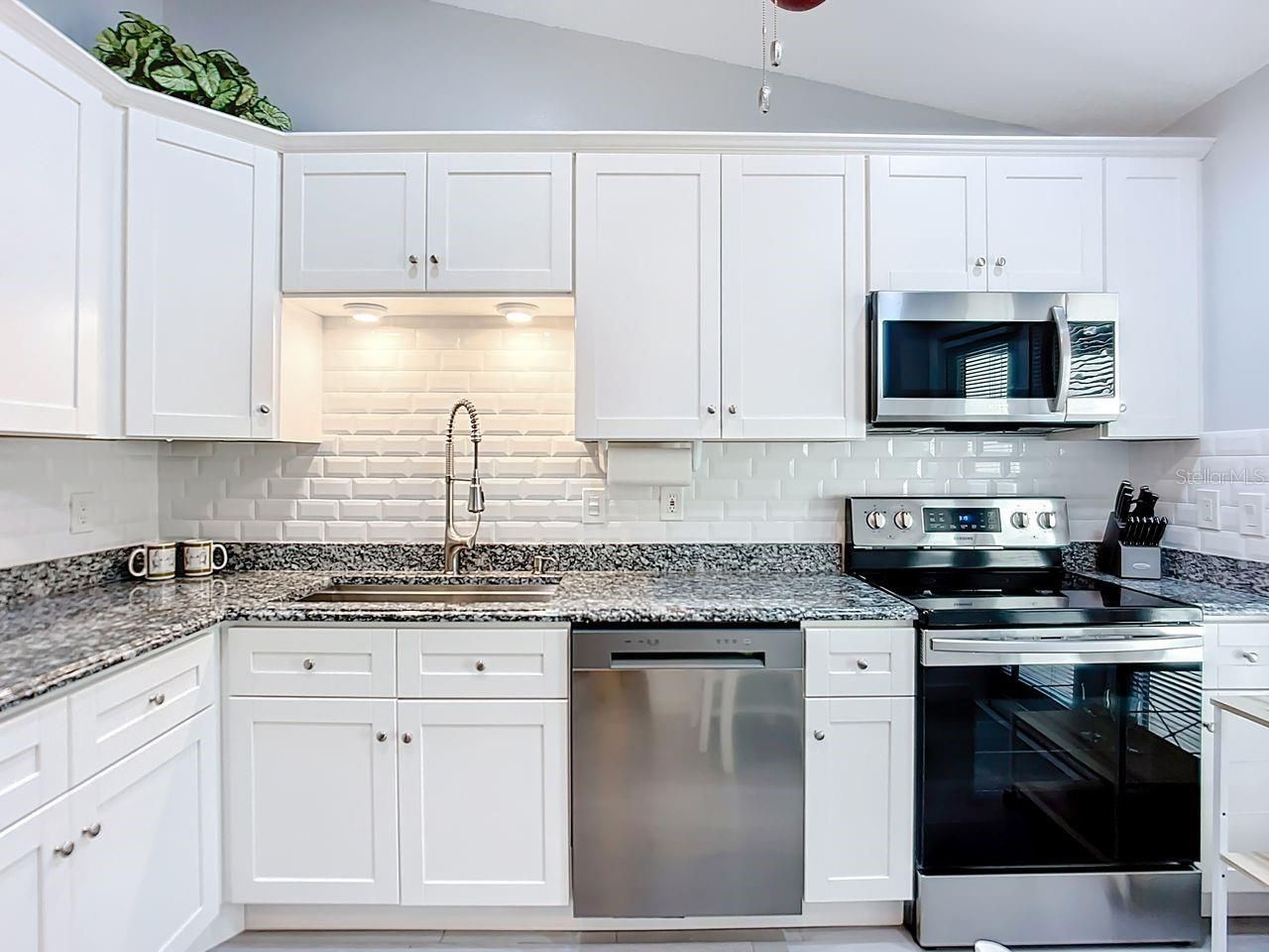 2907 Oak Lane, Bradenton, FL 34209 Photo