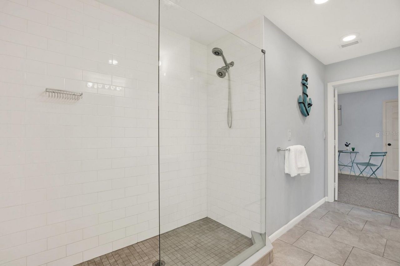 201 Georgia Avenue, Crystal Beach, FL 34681 Photo