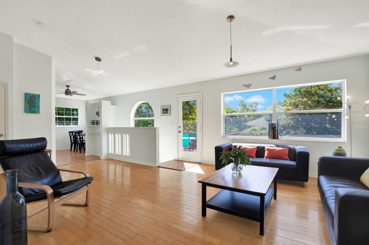 201 Georgia Avenue, Crystal Beach, FL 34681 Photo