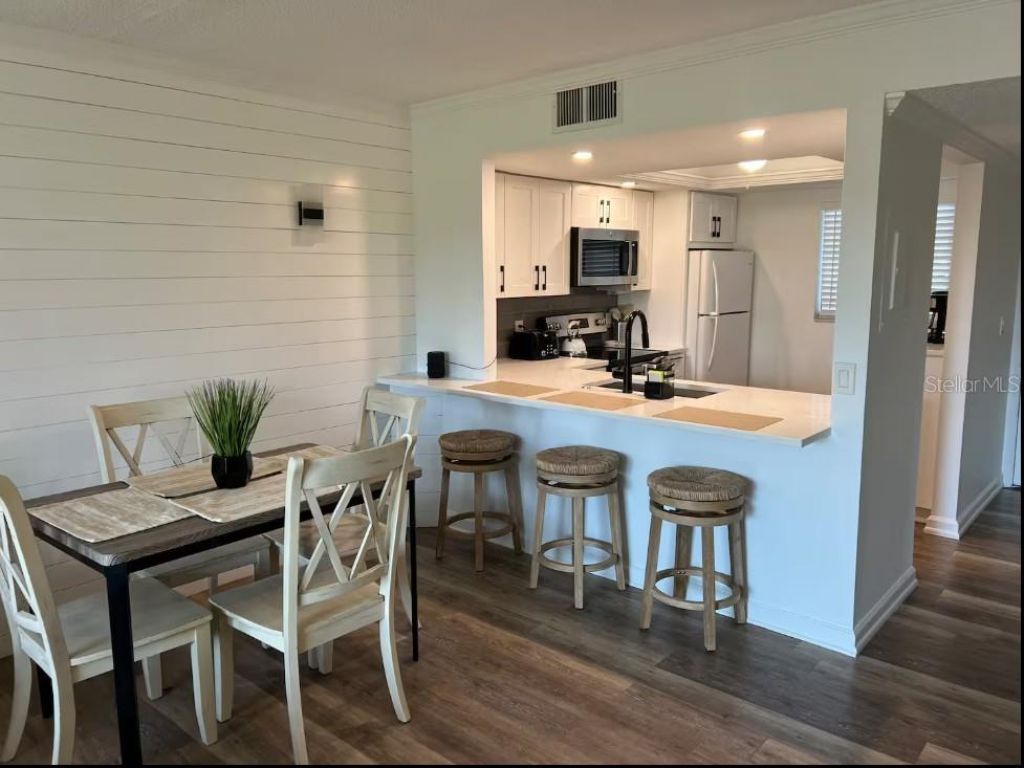 3700 Beneva Road, Unit 601-613, Sarasota, FL 34232 Photo