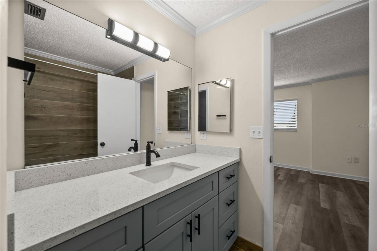 3700 Beneva Road, Unit 601-613, Sarasota, FL 34232 Photo