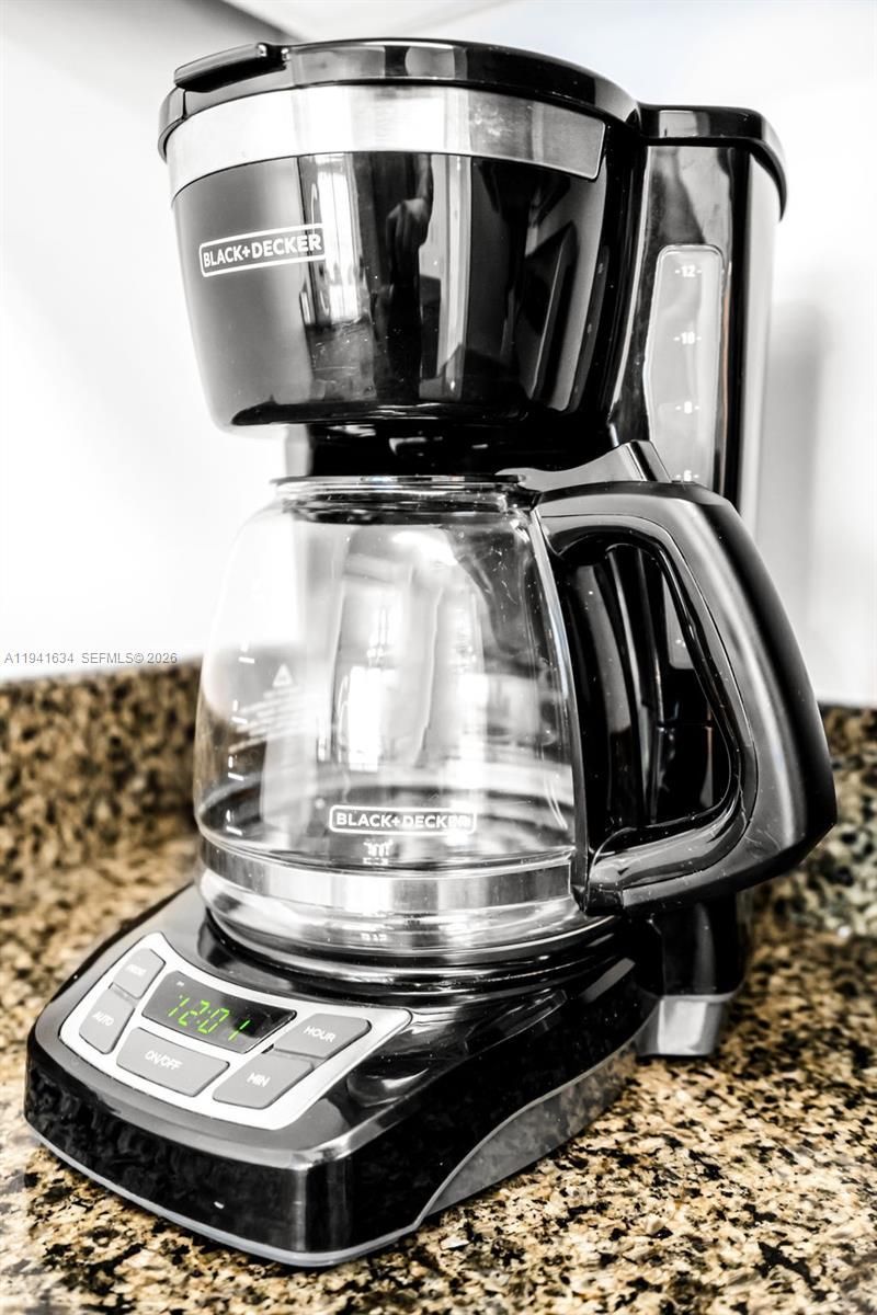 1200 Brickell Bay Dr, Unit 2807, Miami, FL 33131 Photo