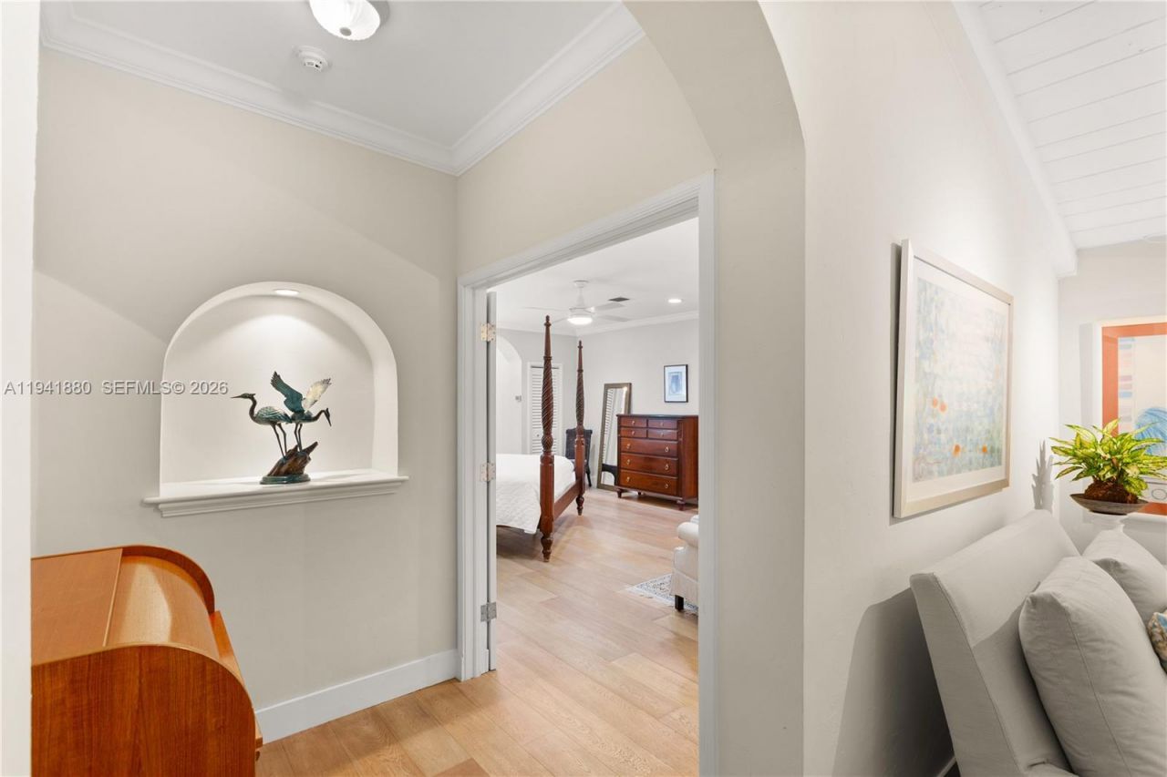 1901 Country Club Prado, Coral Gables, FL 33134 Photo