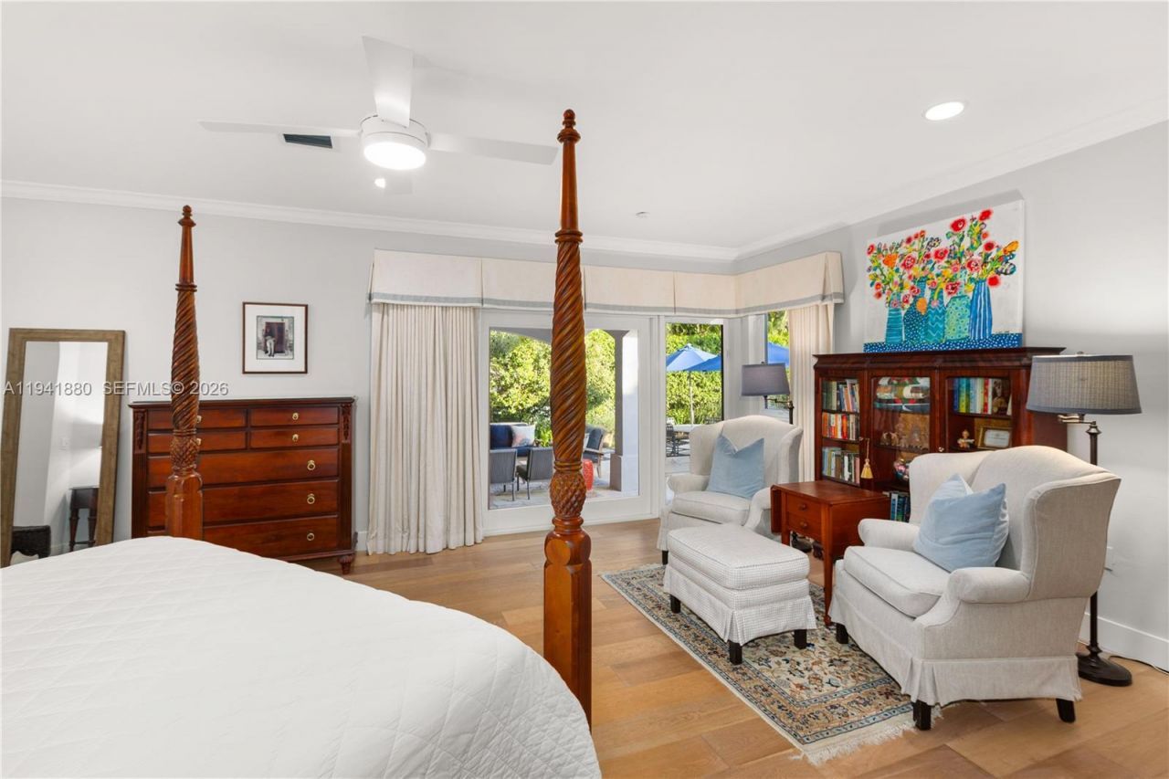 1901 Country Club Prado, Coral Gables, FL 33134 Photo