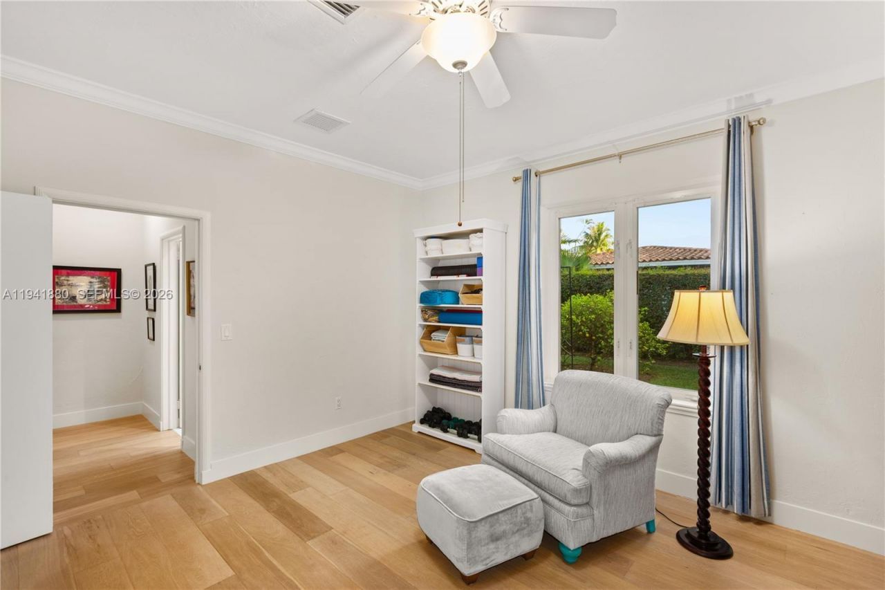 1901 Country Club Prado, Coral Gables, FL 33134 Photo