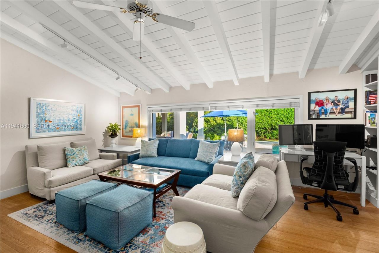 1901 Country Club Prado, Coral Gables, FL 33134 Photo