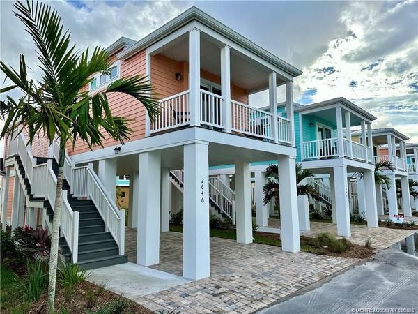 2646 NE Pelican Way E, Jensen Beach, FL 34957