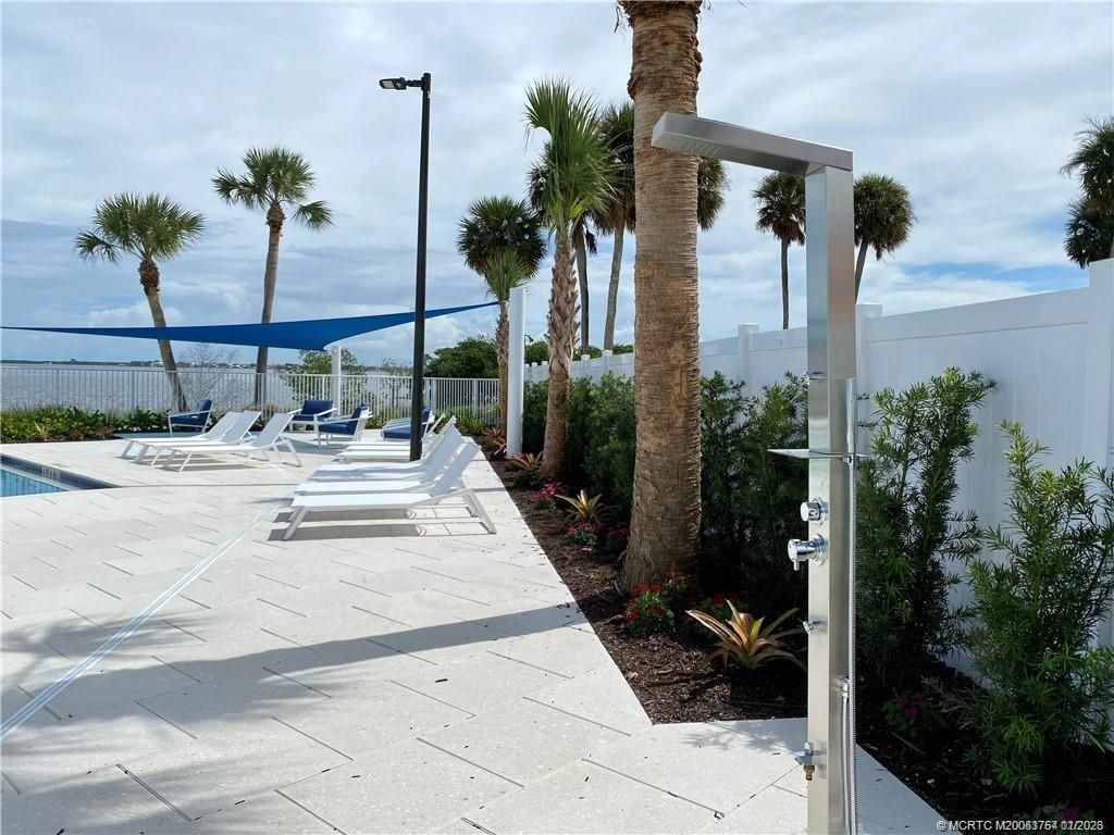 2646 NE Pelican Way E, Jensen Beach, FL 34957 Photo