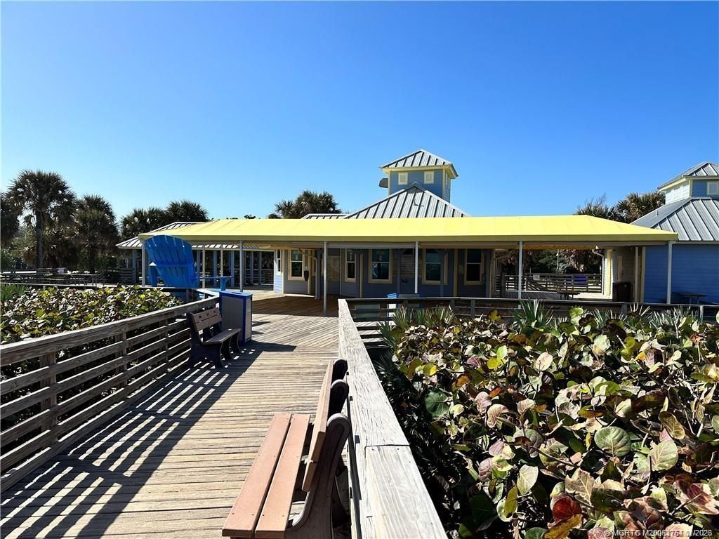 2646 NE Pelican Way E, Jensen Beach, FL 34957 Photo
