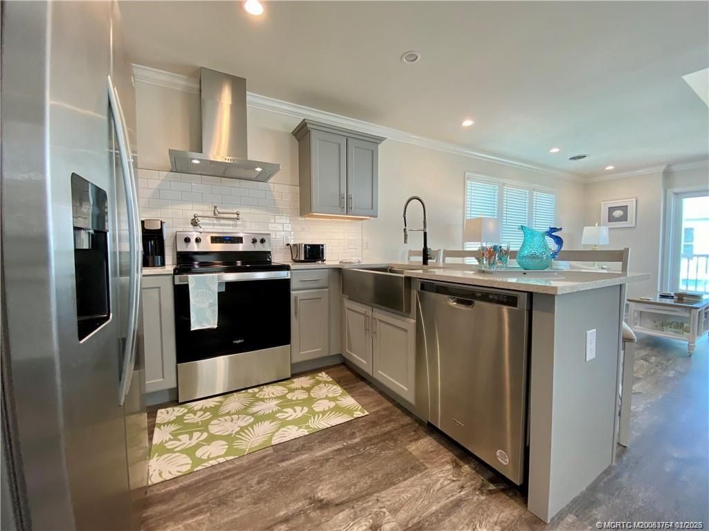 2646 NE Pelican Way E, Jensen Beach, FL 34957 Photo