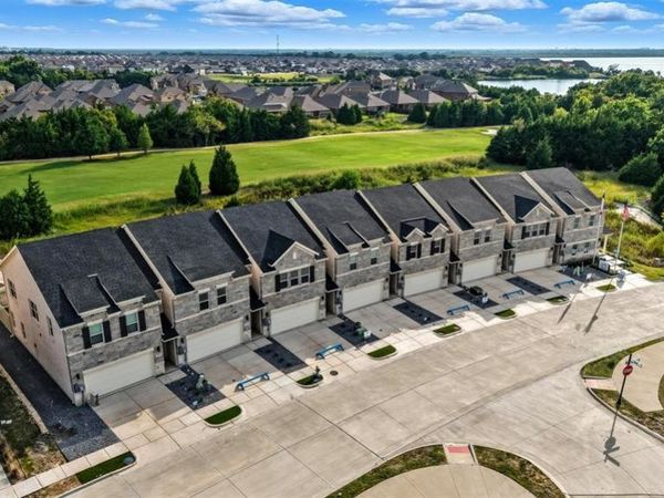 1606 Governors Boulevard, Heath, TX 75126