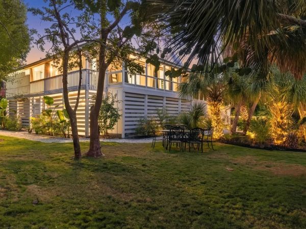 1973 Wild Lime Dr, Sanibel, FL 33957