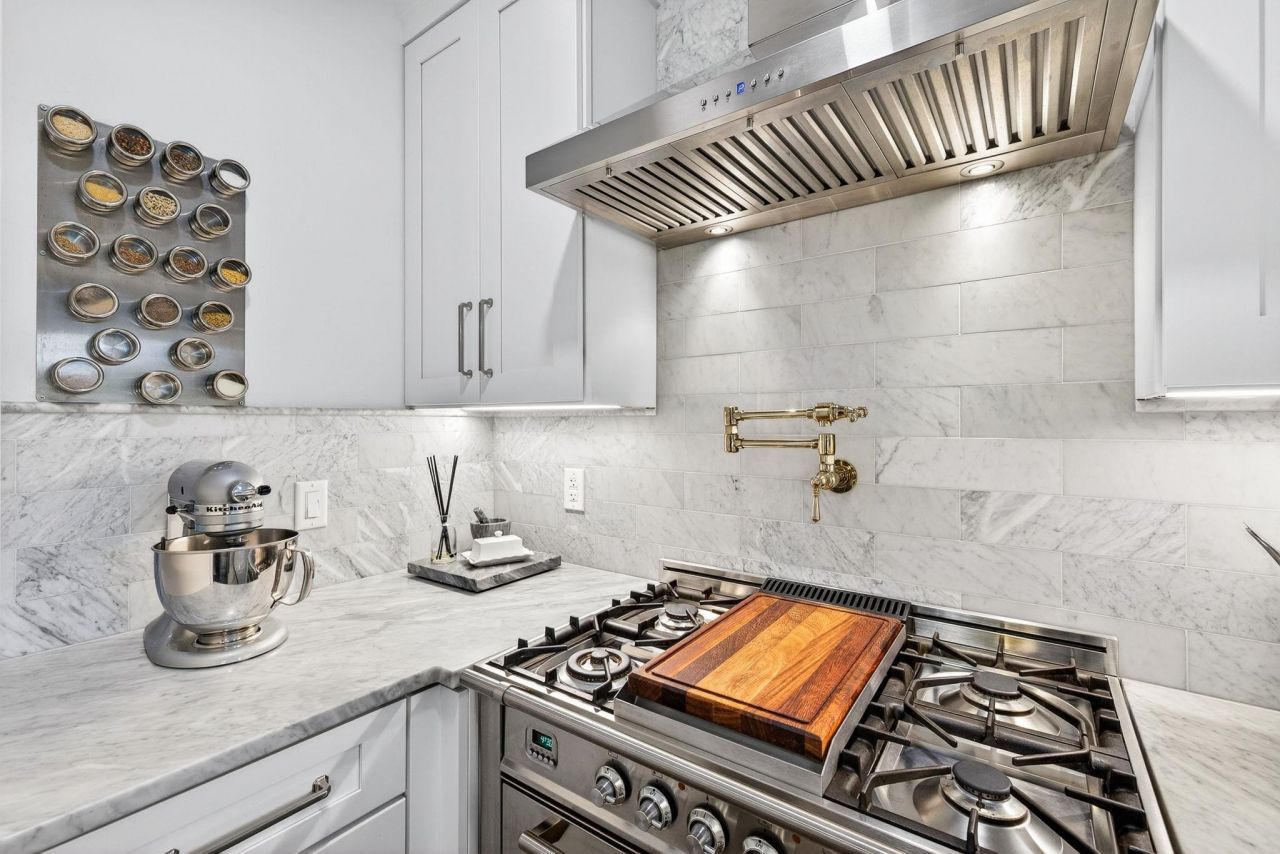 1973 Wild Lime Dr, Sanibel, FL 33957 Photo