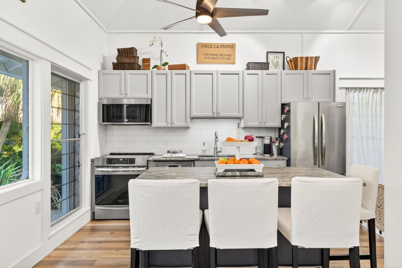 1973 Wild Lime Dr, Sanibel, FL 33957 Photo