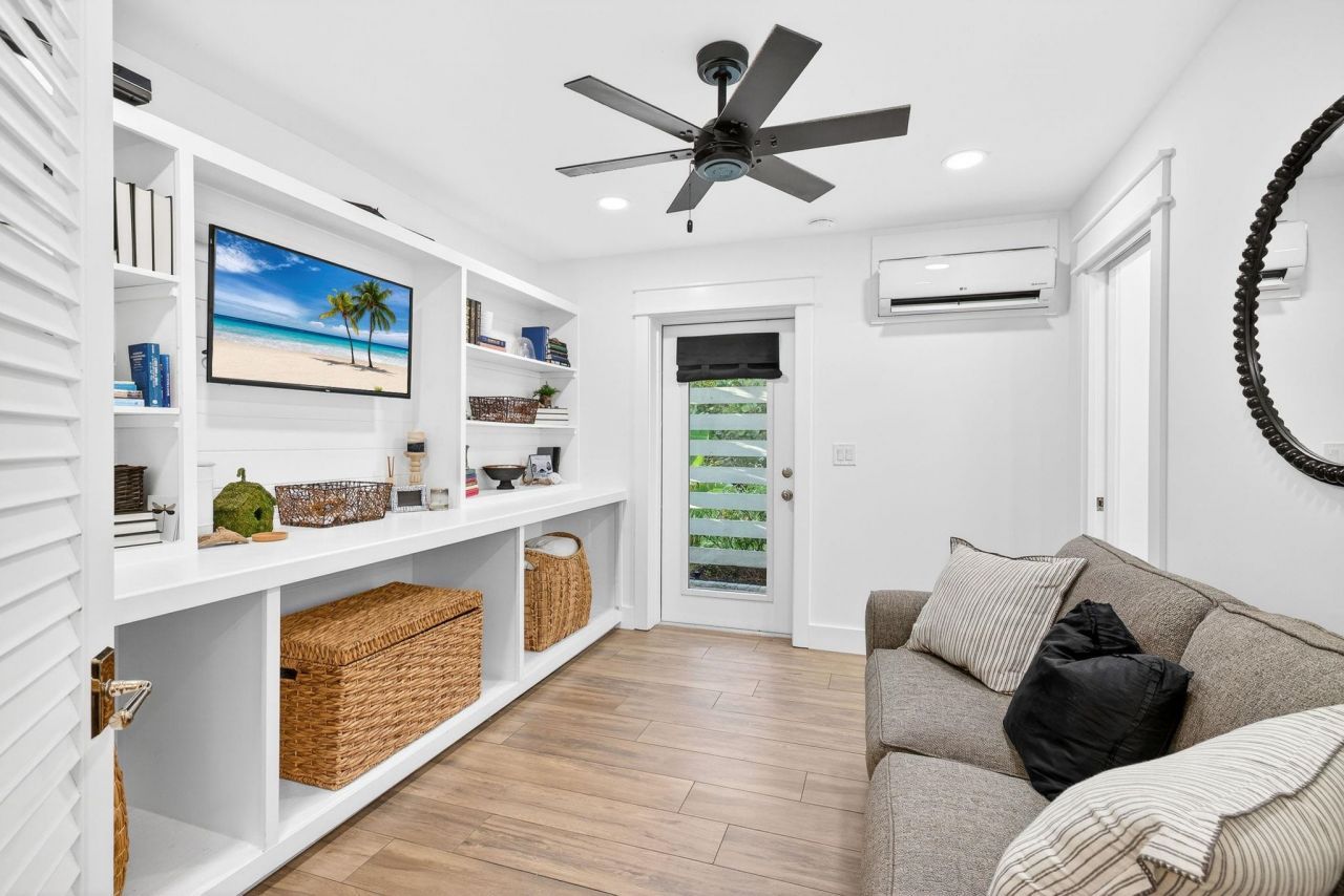 1973 Wild Lime Dr, Sanibel, FL 33957 Photo