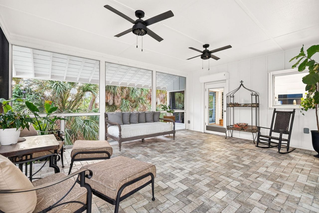 1973 Wild Lime Dr, Sanibel, FL 33957 Photo