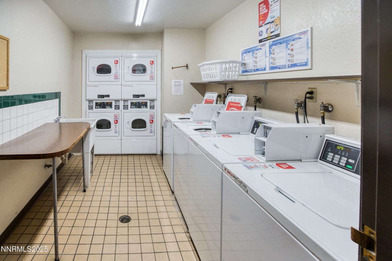 2450 Lymbery Street, Unit APT 213, Reno, NV 89509 Photo