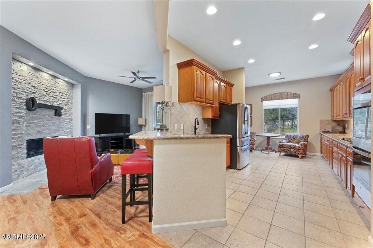 9900 Wilbur May Parkway, Unit APT 602, Reno, NV 89521 Photo