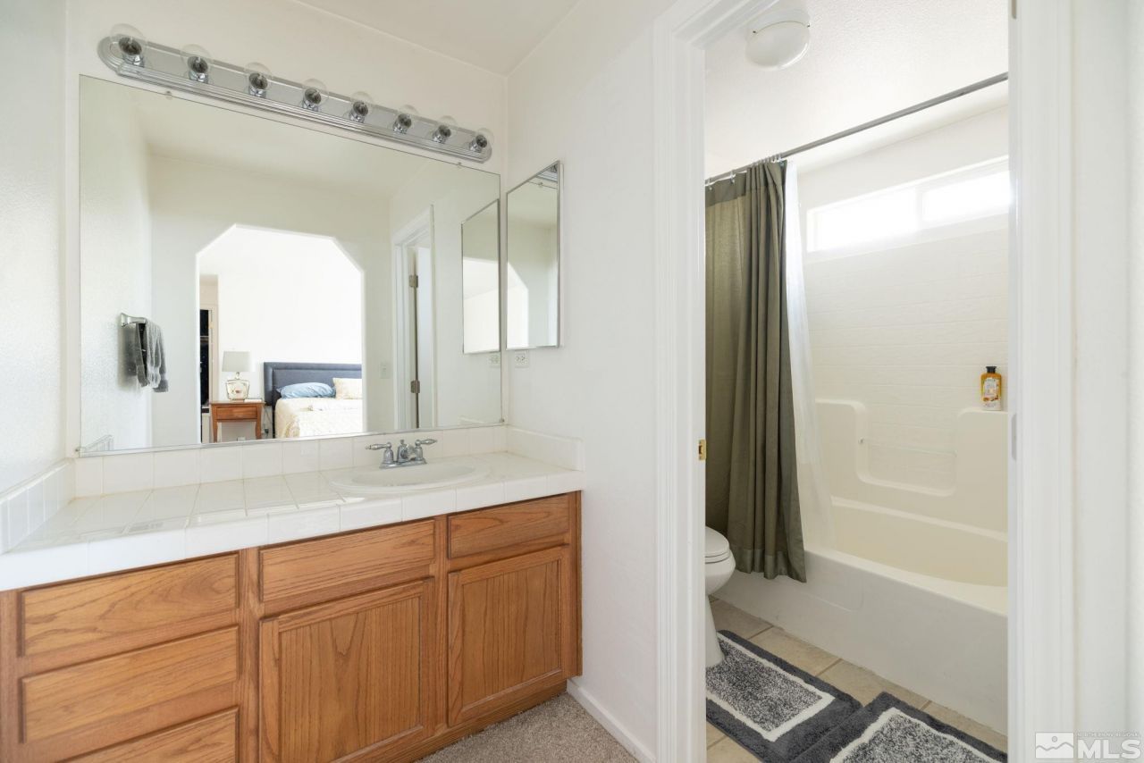 1419 Honey Locust Avenue, Gardnerville, NV 89410 Photo