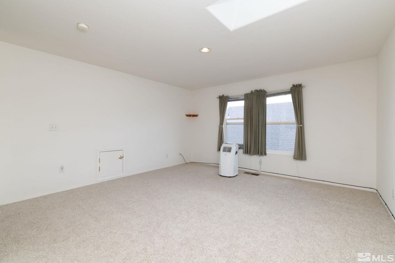 1419 Honey Locust Avenue, Gardnerville, NV 89410 Photo