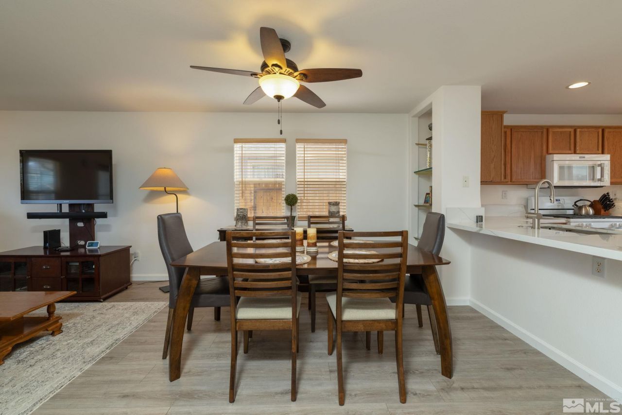 1419 Honey Locust Avenue, Gardnerville, NV 89410 Photo