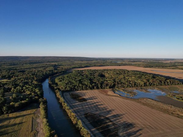 000 Lake Road, Bradford, AR 72020