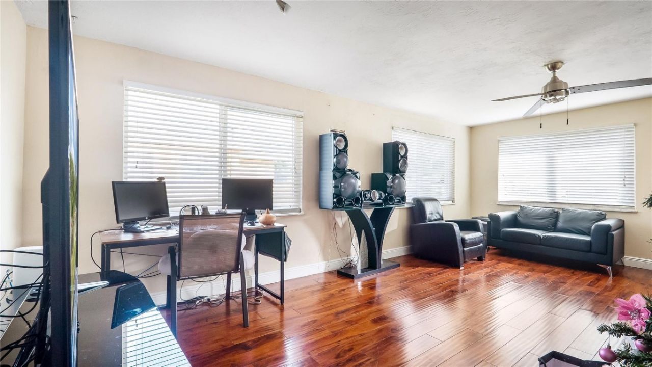 2711 NW 24th Court, Fort Lauderdale, FL 33311 Photo