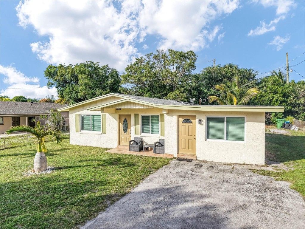 2711 NW 24th Court, Fort Lauderdale, FL 33311 Photo